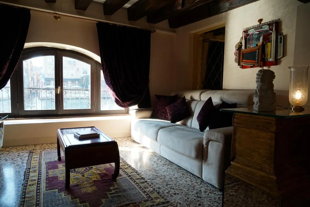 Granda Sweet Suites Veneza 3*,