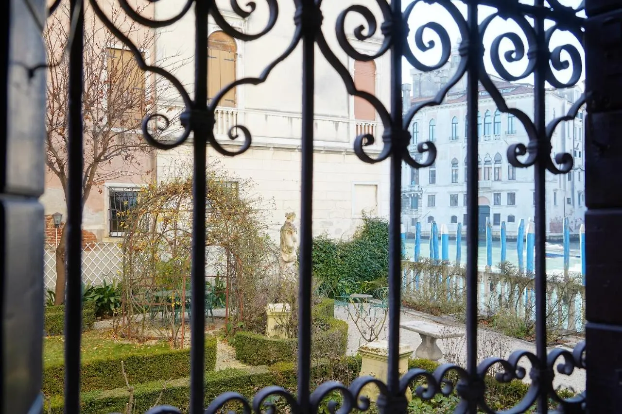 Granda Sweet Suites Venice Guest house