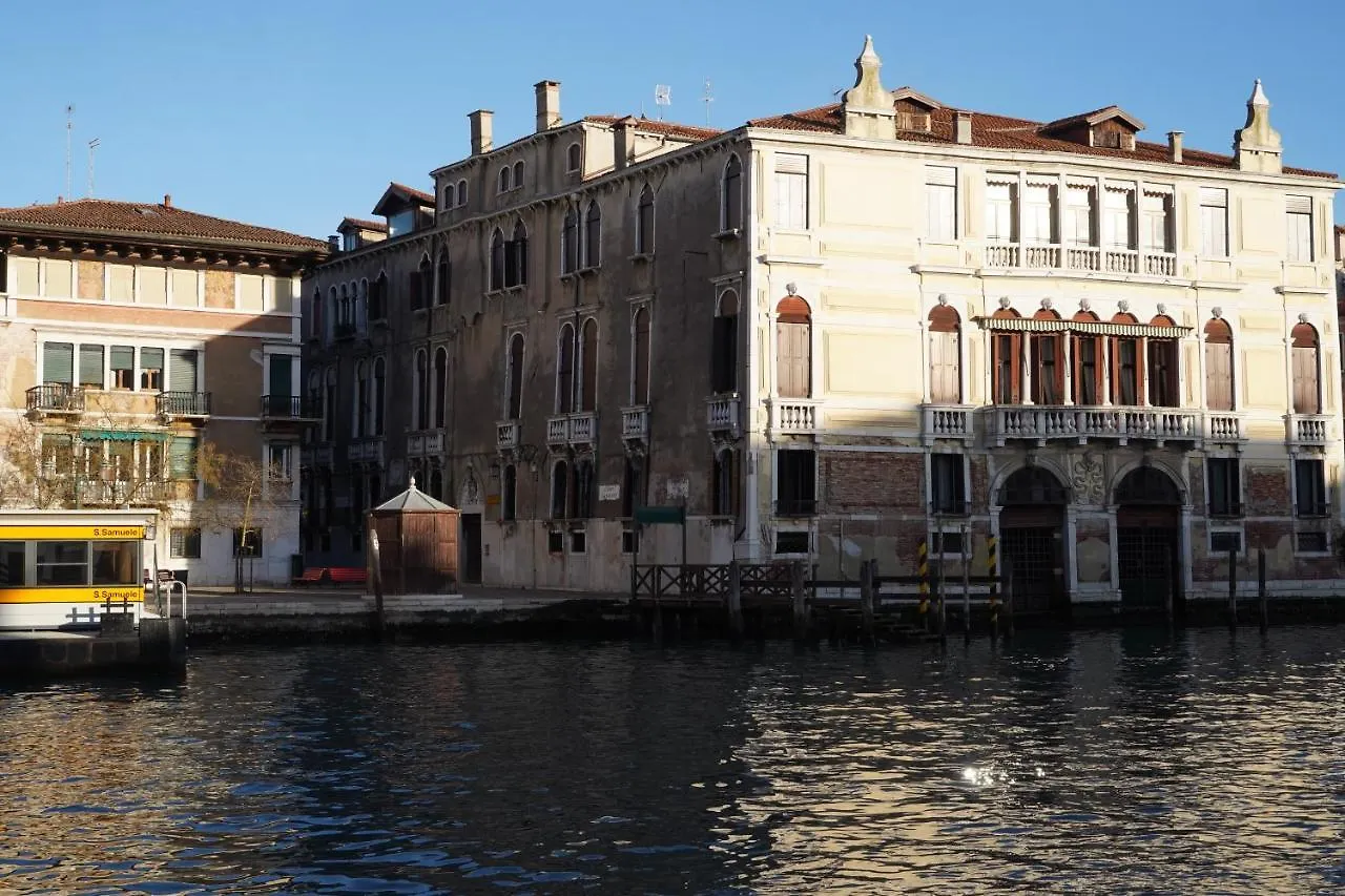 Granda Sweet Suites Venice 3*,